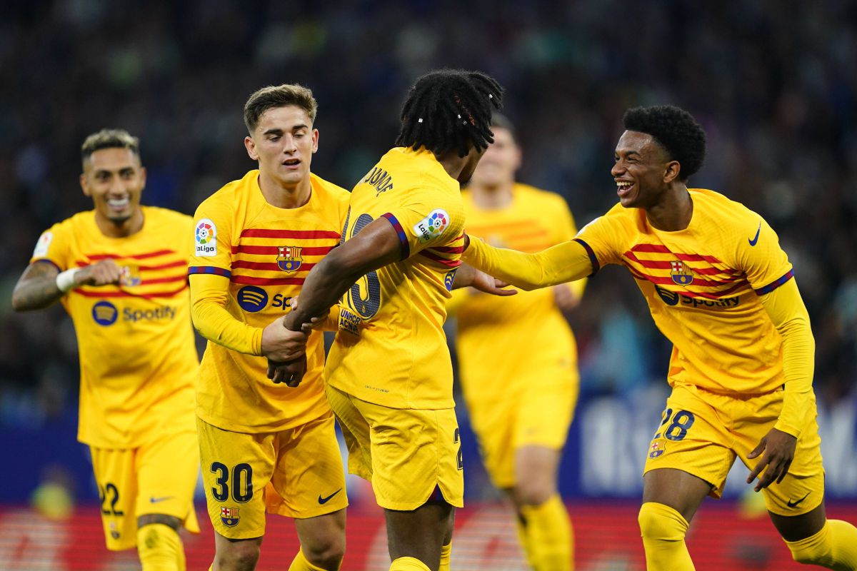 Espanyol - Barcelona 2-4 » Trupa de pe Camp Nou câștigă pe terenul rivalei și este noua campioană din La Liga!