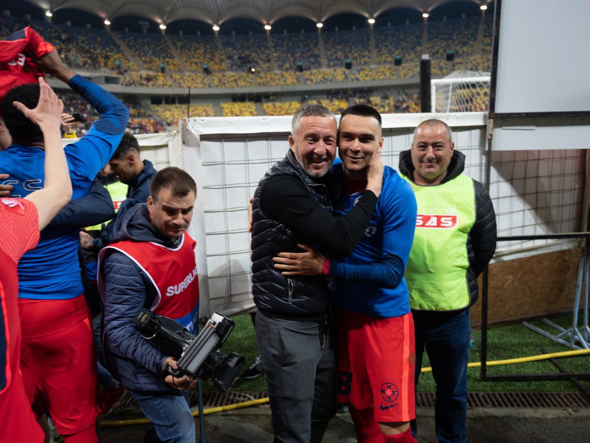 Imagini incredibile pe Arena Națională » Momentul serii la FCSB - CFR: 42.000 de oameni la unison!