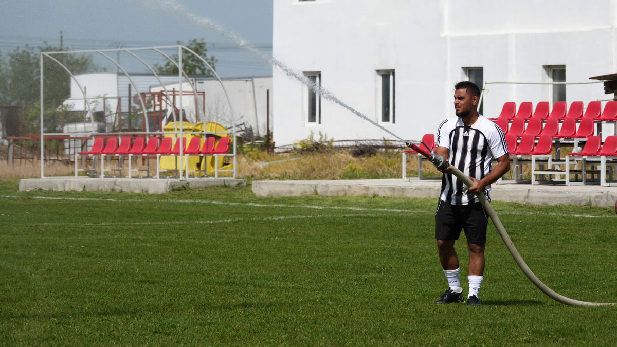 Mită pentru arbitri la Frumușani și un KO neașteptat! „Li s-a făcut milă, ne-au dat banii înapoi” vs „Voi nu câștigați nici dacă plătim brigada!”