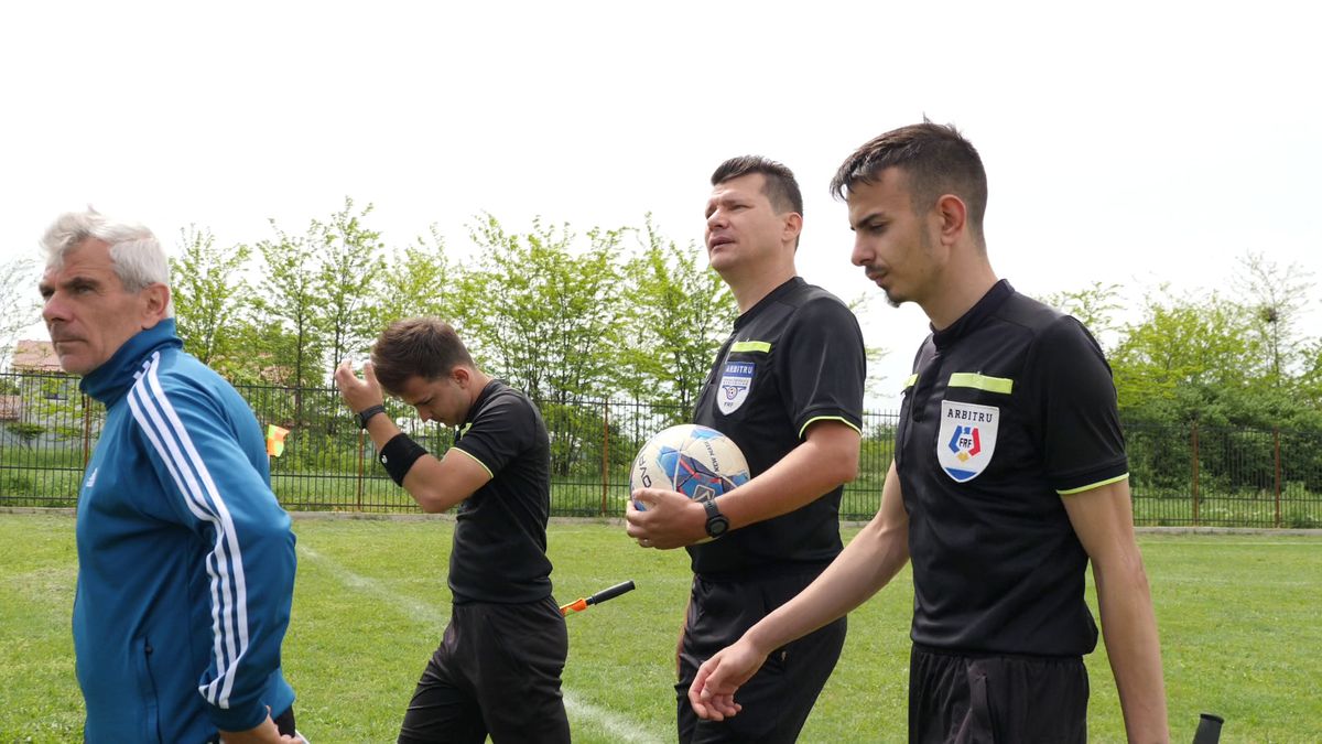Mită pentru arbitri la Frumușani și un KO neașteptat! „Li s-a făcut milă, ne-au dat banii înapoi” vs „Voi nu câștigați nici dacă plătim brigada!”