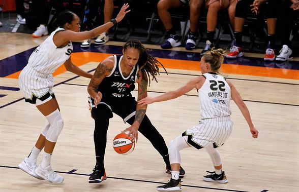 Primul meci oficial după detenția din Rusia » Brittney Griner: „Trebuie să dau jos pânzele de păianjen”