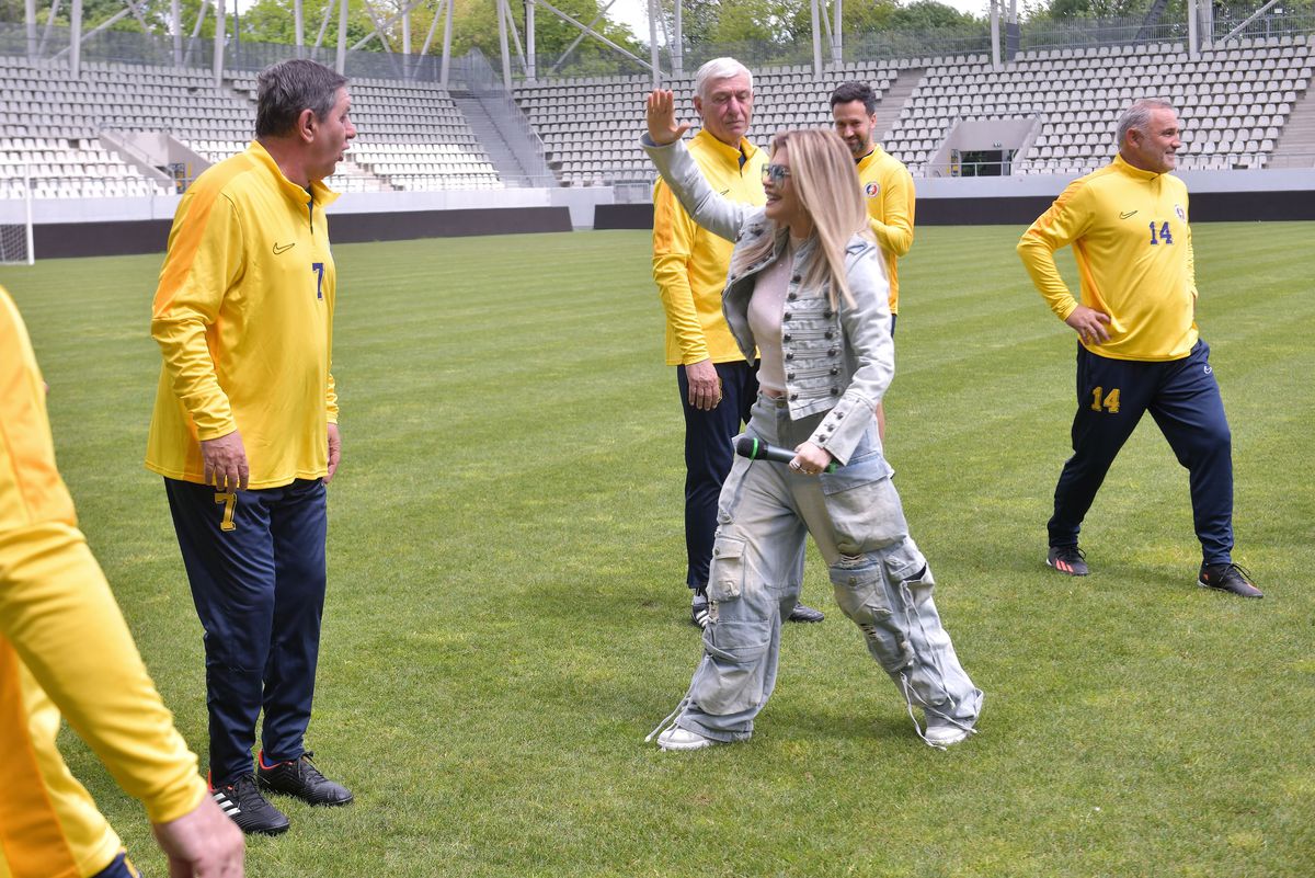 Loredana Groza, îndrăgostită de un membru al Generației de Aur: „A fost primul meu «crush». Decupam pozele din ziare”