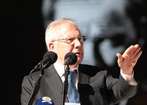 Ar putea fi achiziția verii! Cu cine s-a înțeles s-o preia pe Fenerbahce dacă iese președinte