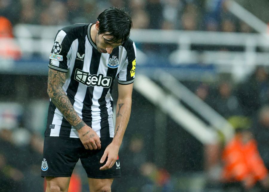 Sandro Tonali, transferat în iulie 2023 la Newcastle pentru 59 de milioane de euro, a fost suspendat 10 luni și a ratat EURO 2024 / Foto: Imago „Mizau și racolau!” » Fagioli avea datorii de 700.000 de euro, inclusiv la Drăgușin + Sistemul rețelei ilegale de pariuri și cum primeau și bonusuri!