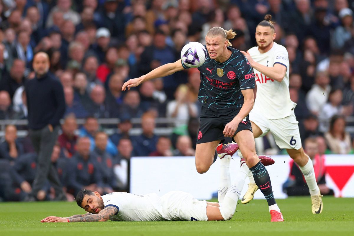 Tottenham - Manchester City 0-2 » Guardiola are o mână pe trofeu! Ortega și Haaland netezesc marșul spre titlu, într-o seară pozitivă pentru Radu Drăgușin