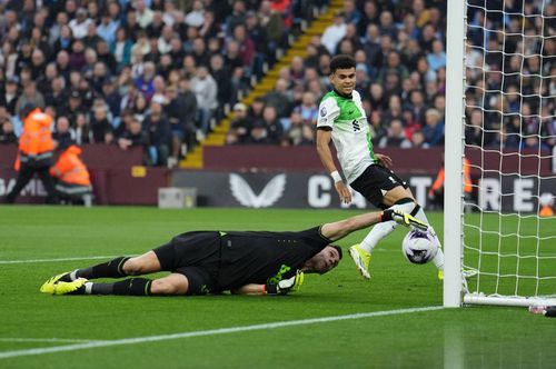 Emiliano Martinez, autogol cu Liverpool. Sursă foto: Imago