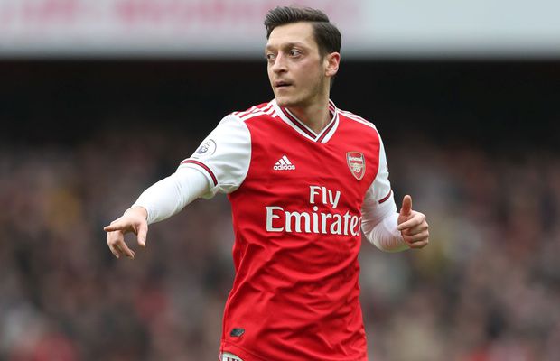Mesut Ozil, fost star al lui Arsenal, le-a făcut o promisiune rivalilor de la Tottenham dacă o vor încurca pe City: „N-o să mai fac asta”