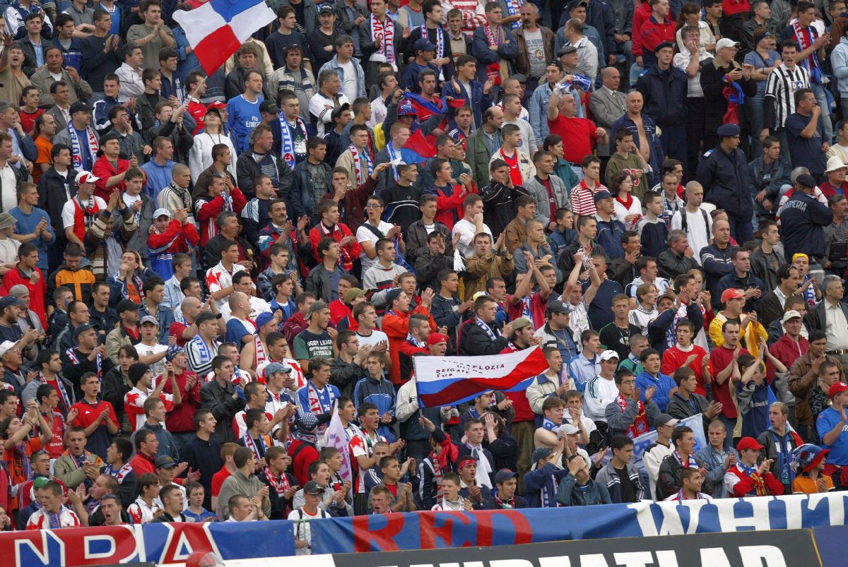 După 20 de ani » Imagini nepublicate de la ultima finală de Cupă jucată de Oțelul » Peste 1.500 de gălățeni au făcut show în Cotroceni