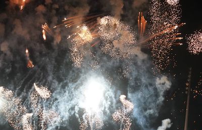 Epic fail! Un grup de fani ai lui Arsenal a vrut să le facă noaptea albă jucătorilor lui Manchester City. Dar au greșit hotelul