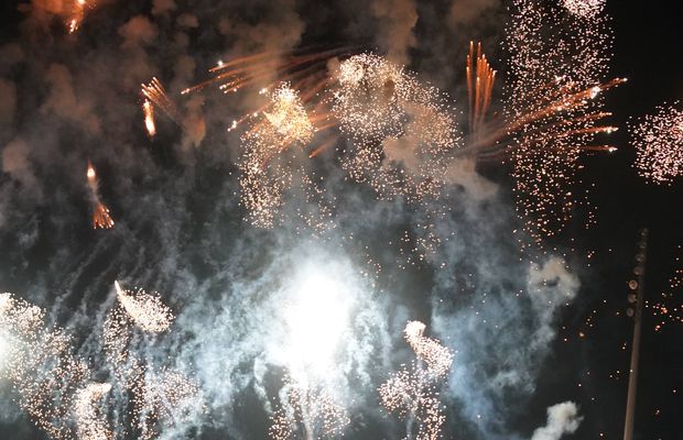 Epic fail! Un grup de fani ai lui Arsenal a vrut să le facă noaptea albă jucătorilor lui Manchester City. Dar au greșit hotelul