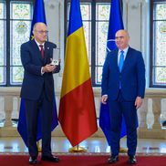 Dan Șucu a fost decorat de Ilie Bolojan, președintele interimar al României, foto: Facebook @Administrația Prezidențială a României