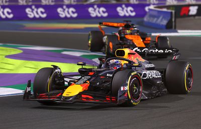 Cu ochii pe McLaren: îi va copia Red Bull atuul echipei care domină Formula 1?