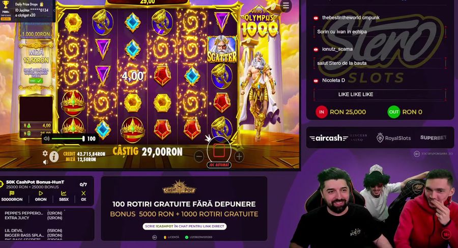 Andrei Ivan alături de gazdele sale, într-o mică fereastră, lângă ecranul casinoului online Imagini ULUITOARE: Andrei Ivan a apărut mascat cu perucă, ochelari și șapcă pe un site de casino rival, în timp ce Craiova avea meci în play-off! „Te transferi la FCSB?”