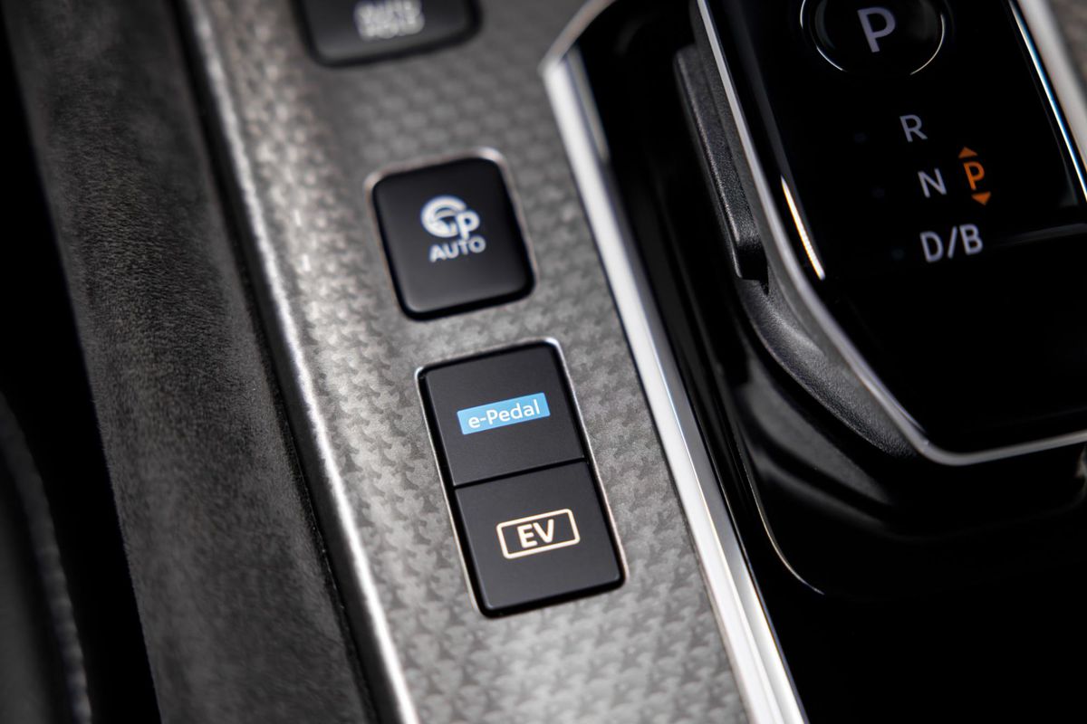 Gigantul auto îndrăgit de români are mari probleme financiare! Șefii dau afară 20.000 de oameni și închid 7 fabrici