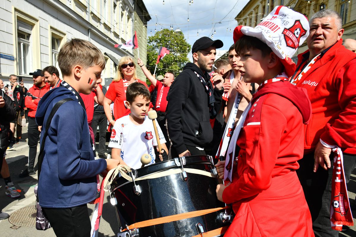 Imagini înainte de CFR - Hermannstadt, finala Cupei României
