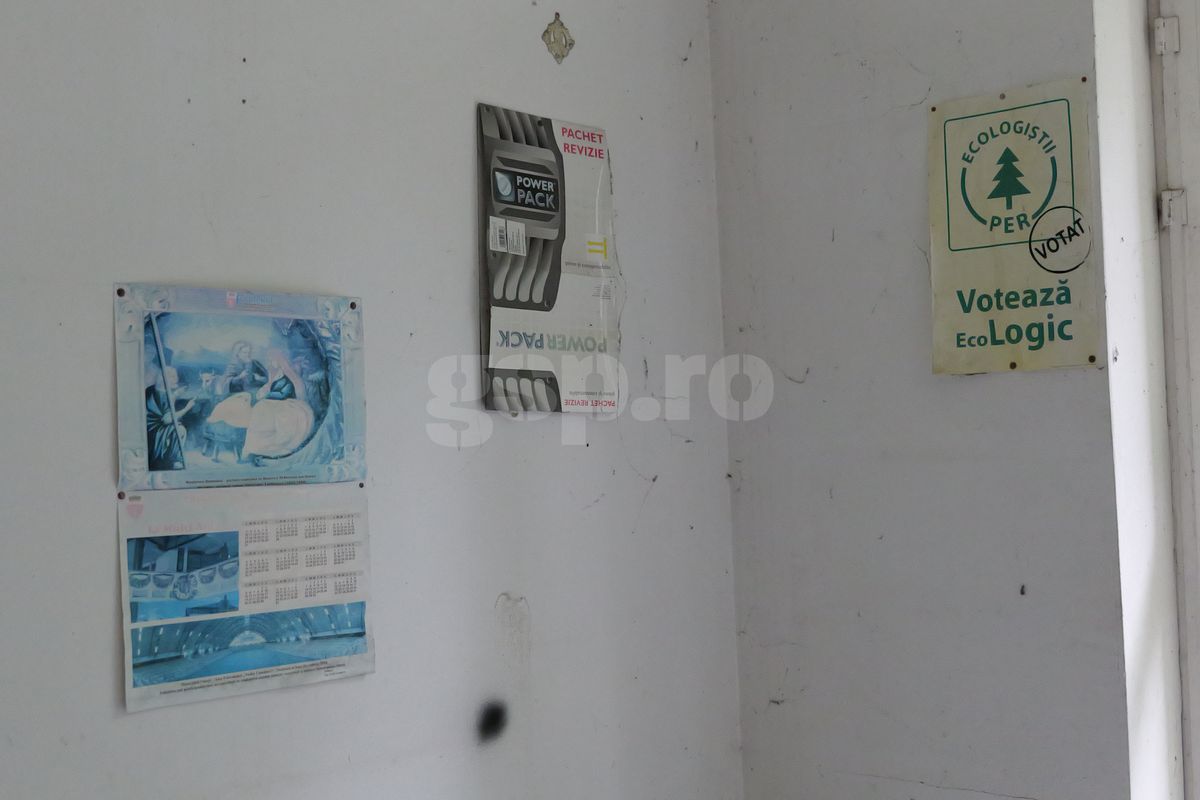 Fotbalul renaște la periferia orașului care dădea echipă în Liga 1 » Vechiul stadion e în paragină, înghițit de natură!