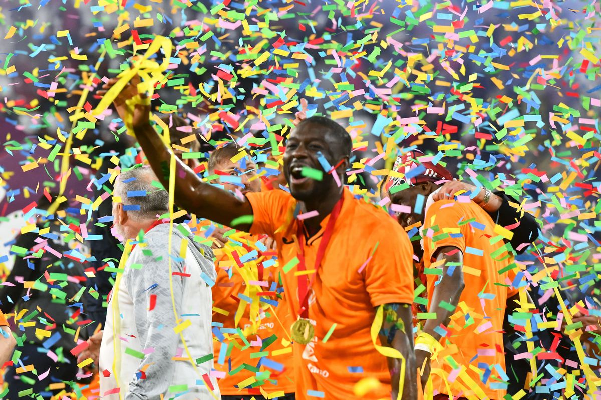 Dan Petrescu a luat Cupa și a avut un mesaj pentru Nelu Varga: „S-a întrecut măsura”