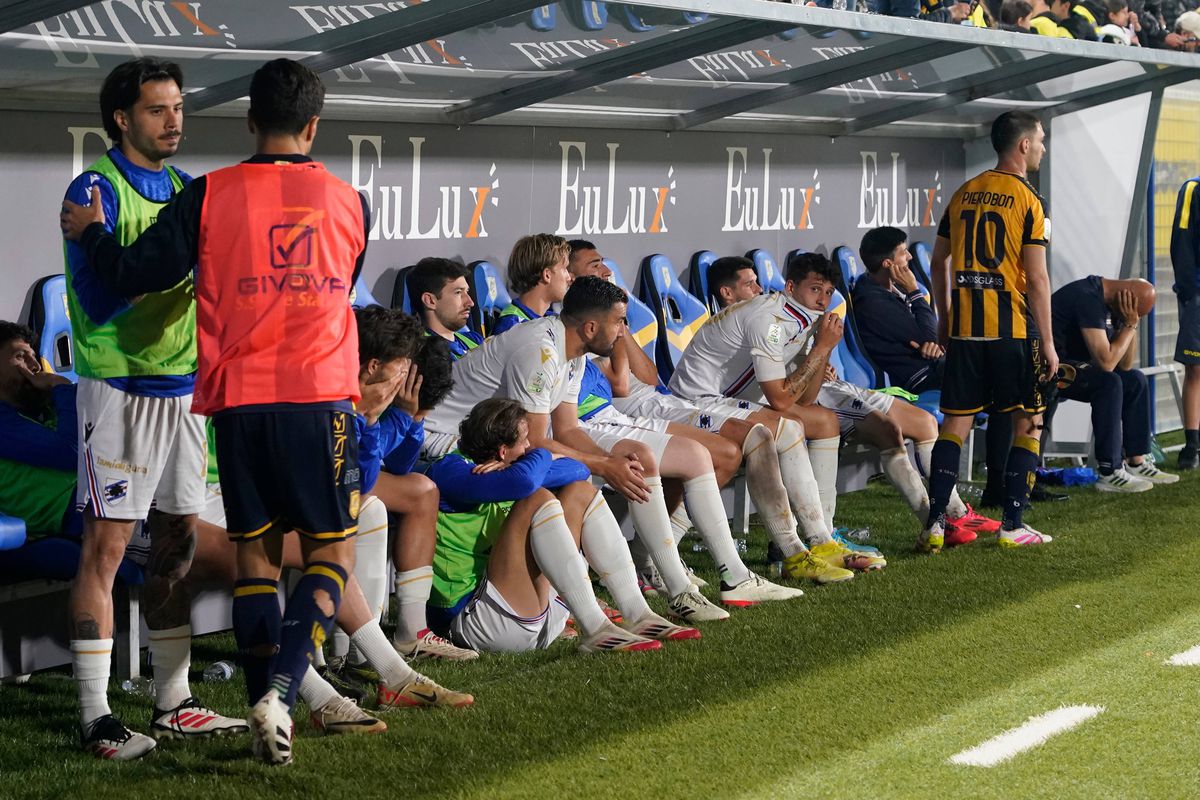 Dezastru istoric pentru echipa de tradiție din Italia! Fosta campioană a retrogradat în premieră în Serie C