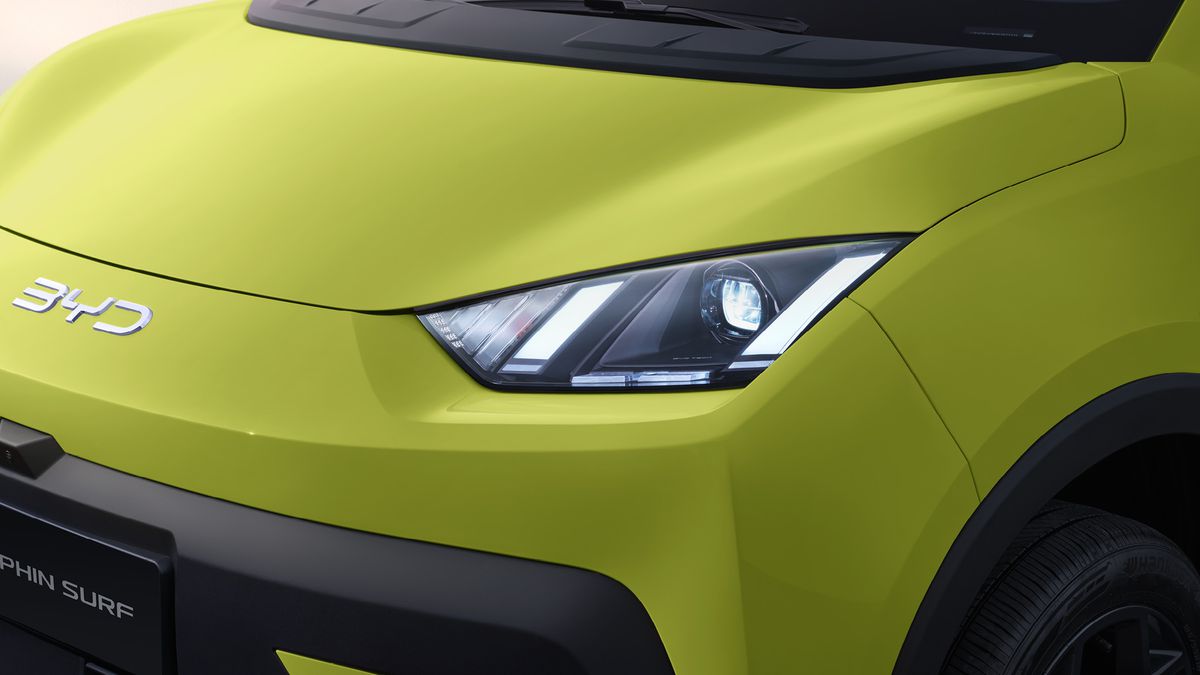 Land Rover și Jaguar, îndepărtate de pe „Barbu Văcărescu” » Noua mașină pe care pariază Ion Țiriac