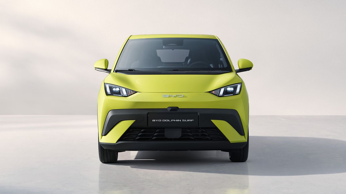 Land Rover și Jaguar, îndepărtate de pe „Barbu Văcărescu” » Noua mașină pe care pariază Ion Țiriac