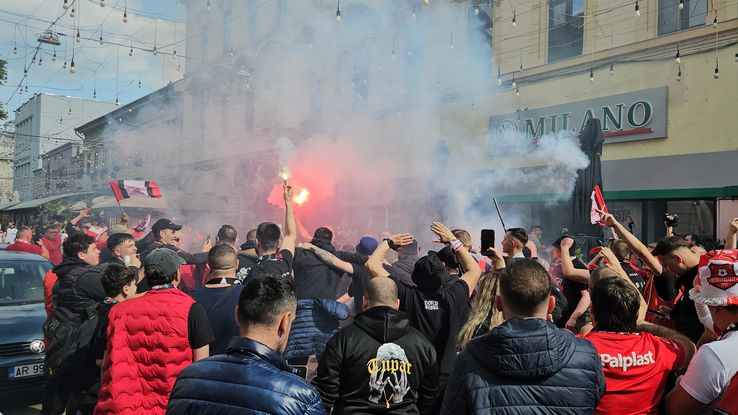 Atmosferă de zile mari înainte de CFR Cluj - Hermannstadt. Foto: Eduard Apostol & Remus Dinu (GSP.RO)