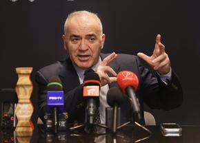 Garry Kasparov: „Războiul Ucraina - Rusia s-ar putea termina în scenariul 1918, nu 1945” + Pe cine alege dintre Messi și Maradona: „El e mai mare”