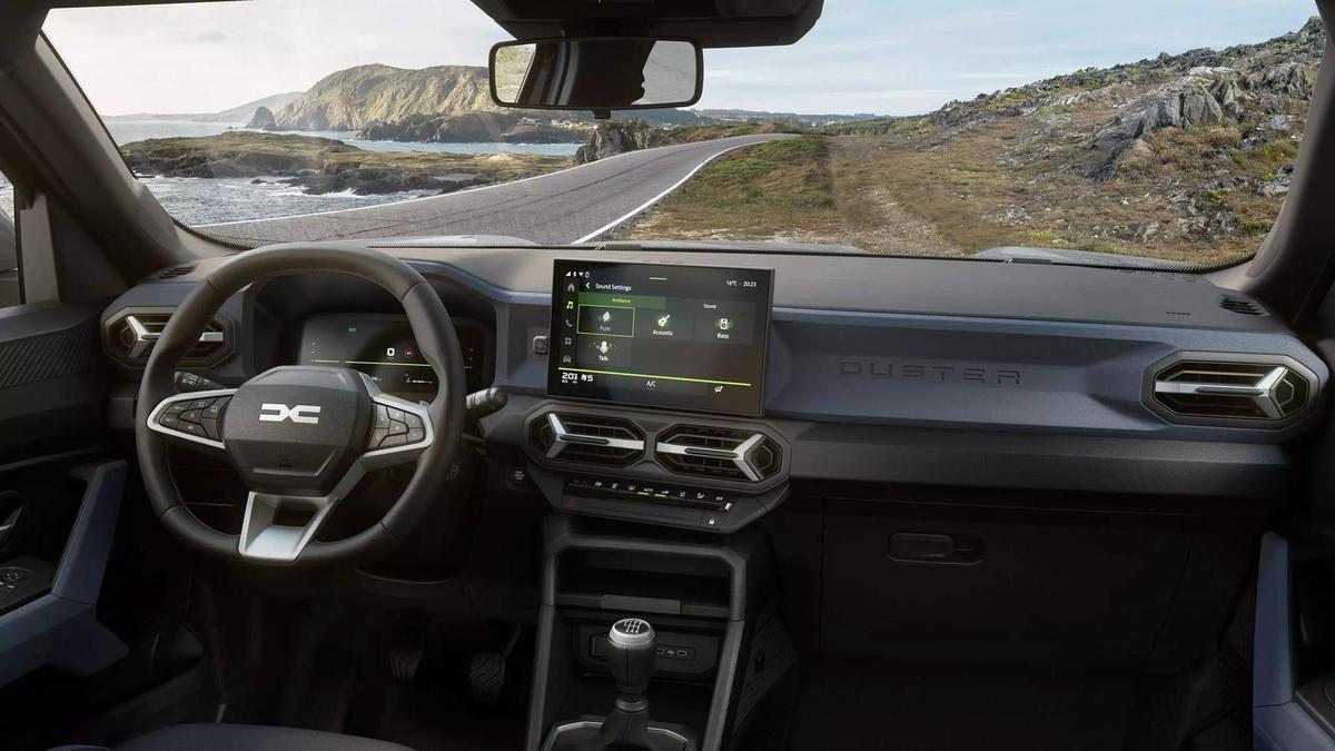 Mașina comunistă va avea un nou model după o pauză de 50 de ani » Au copiat Dacia: imagini în premieră