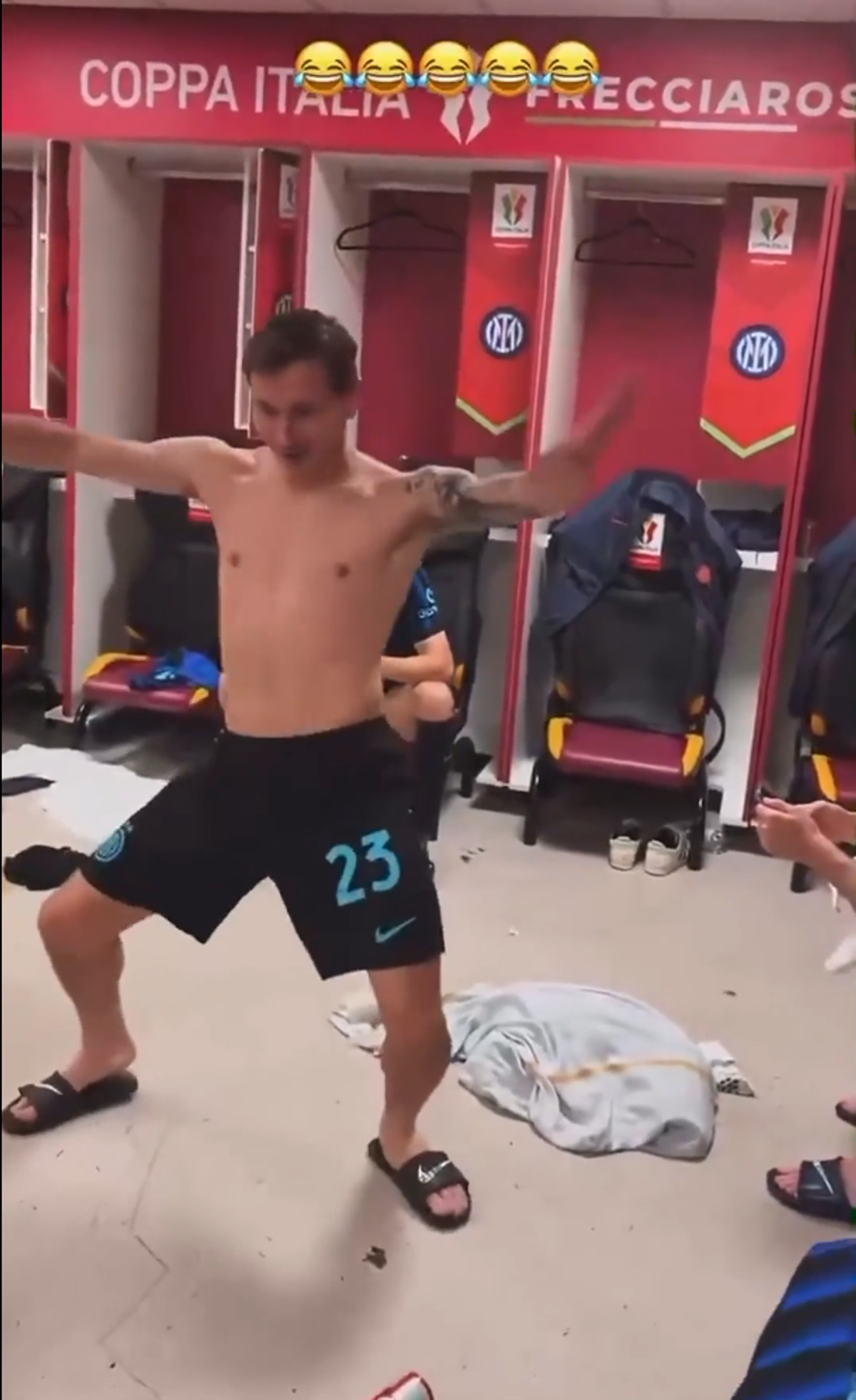 Nicolo Barella, dans viral după câștigarea Cupei