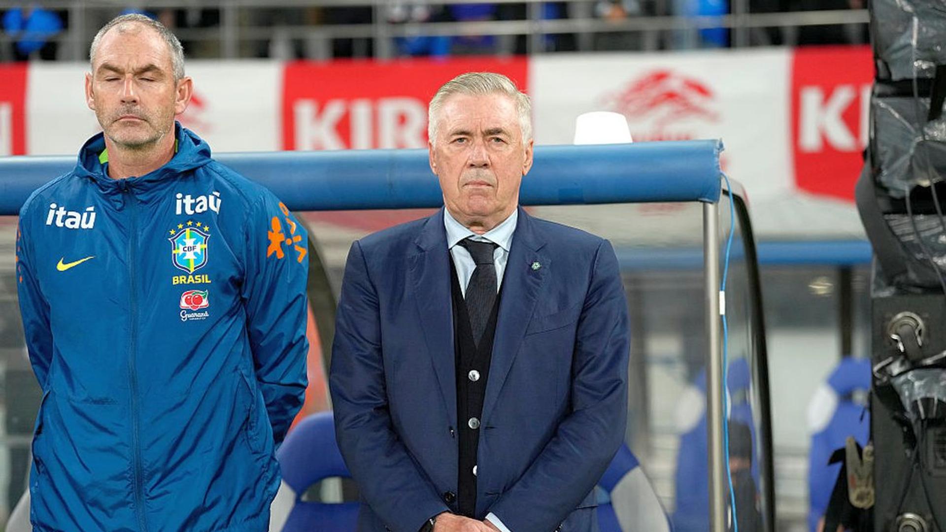 Carlo Ancelotti discutând convocarea lui Neymar pentru Campionatul Mondial în echipa Braziliei, în timpul unei conferințe de presă oficiale. | sursa foto: Gazeta Sporturilor