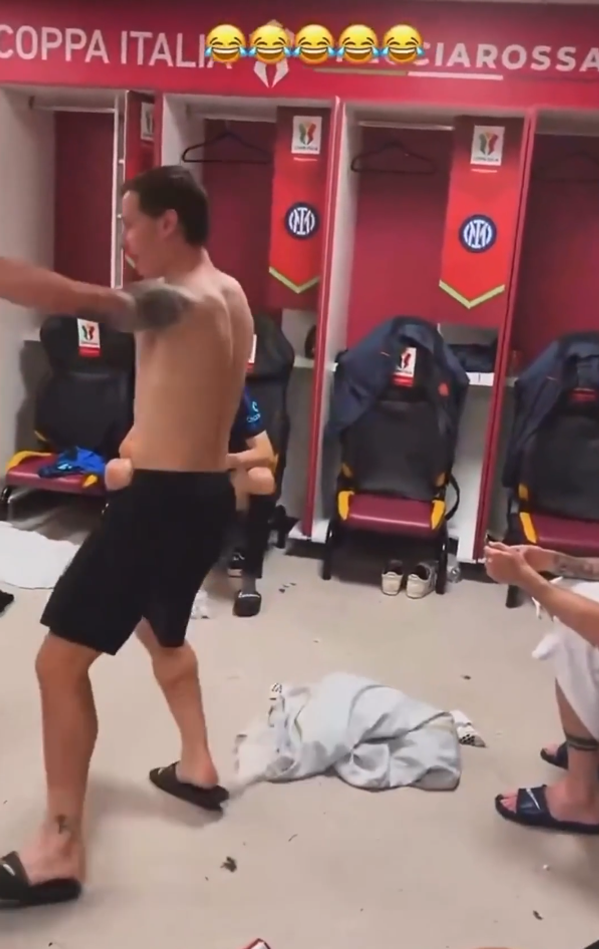 Nicolo Barella, dans viral după câștigarea Cupei