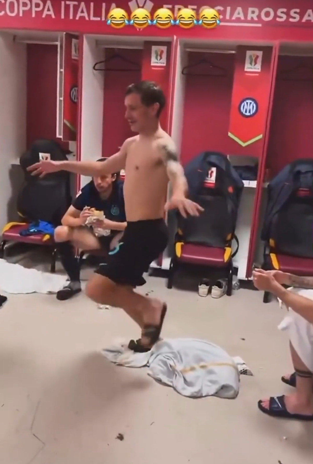 Nicolo Barella, dans viral după câștigarea Cupei
