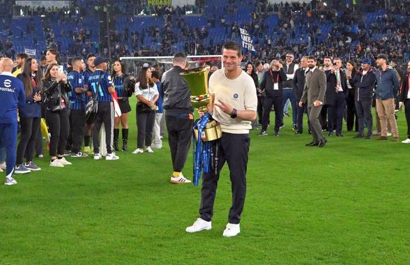 Pe cine a sunat Chivu imediat după finală + Supranumele din două cuvinte primit în Gazzetta dello Sport