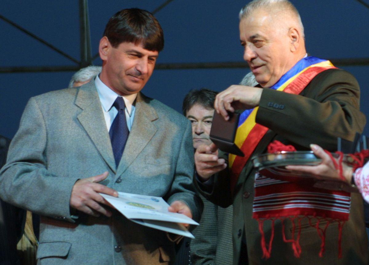 Ce se întâmplă cu Mircea Irimescu, „jolly joker-ul” Craiovei Maxima? » Dat dispărut de colegi, „Iribar” a vorbit cu Gazeta: „De asta nu mai vin pe stadion”
