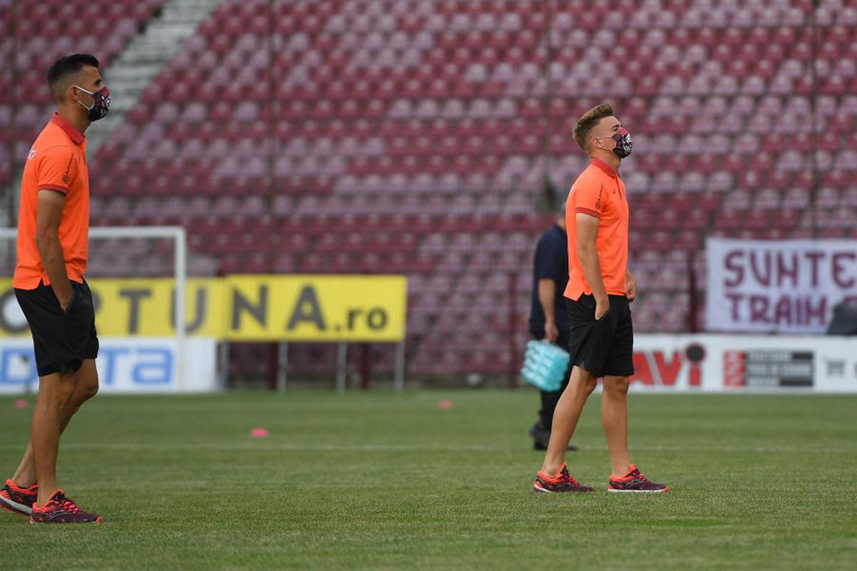 FCSB. Dumitru Dragomir îi atrage atenția lui Vintilă în privința unui jucător: „Dacă nu faci asta, o să-l dea Becali afară”