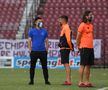 Nedumerirea lui Reghecampf când se uită la FCSB: „Vorbesc cu MM, cu patronul, dar nu pot întreba asta”