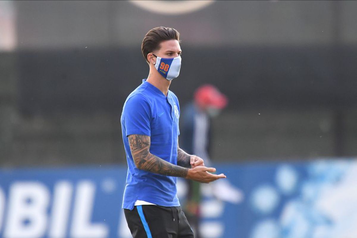 Nedumerirea lui Reghecampf când se uită la FCSB: „Vorbesc cu MM, cu patronul, dar nu pot întreba asta”