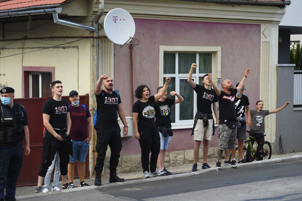 Marius Șumudică s-a săturat și cere schimbarea regulamentului: „Lasă-te! Fără supărare”