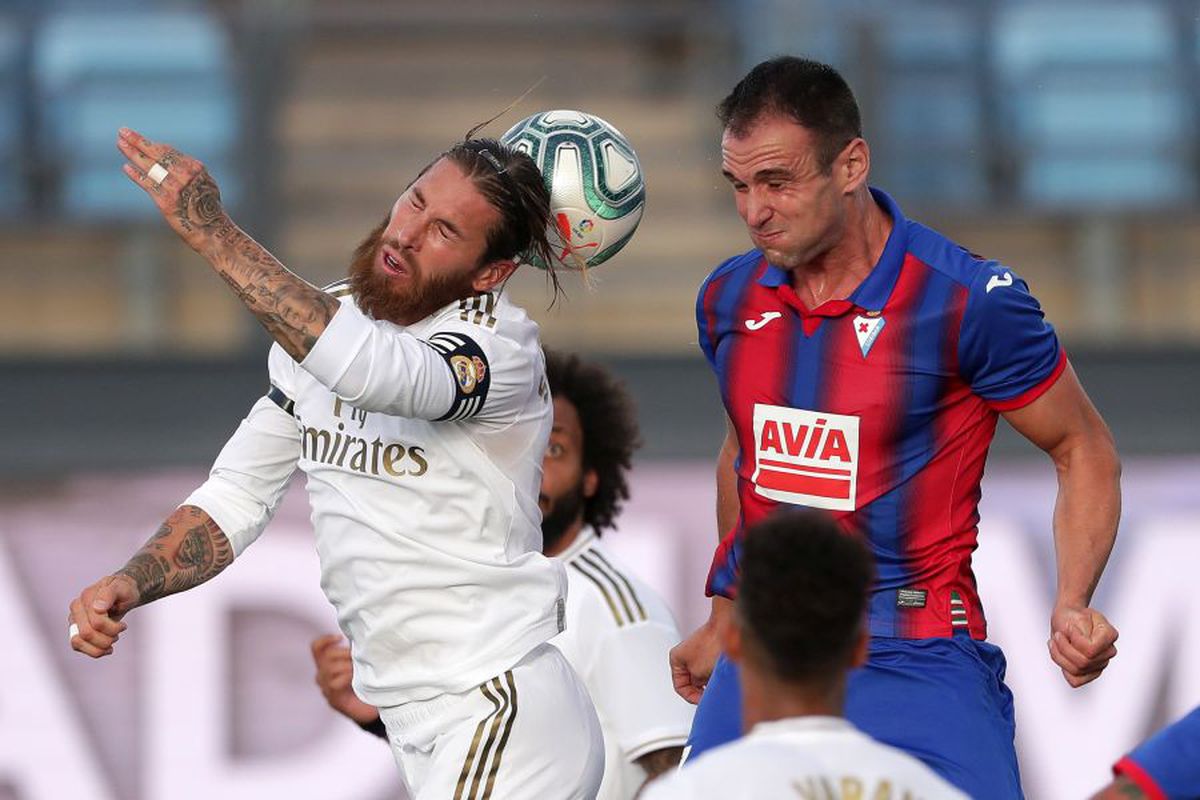VIDEO + FOTO Real Madrid se menține aproape de Barcelona! Victorie lejeră cu Eibar, 3-1