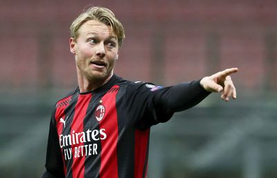 Simon Kjaer i-a cucerit definitiv pe fanii lui AC Milan după Danemarca - Finlanda: suporterii îl cer căpitan!