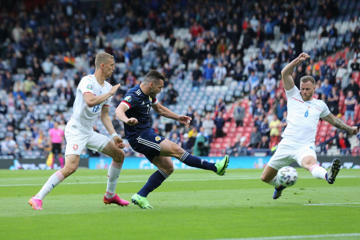 Primul GOLAZO la Euro! Superexecuție de la 50 de metri: „A câștigat deja premiul Pușkaș”