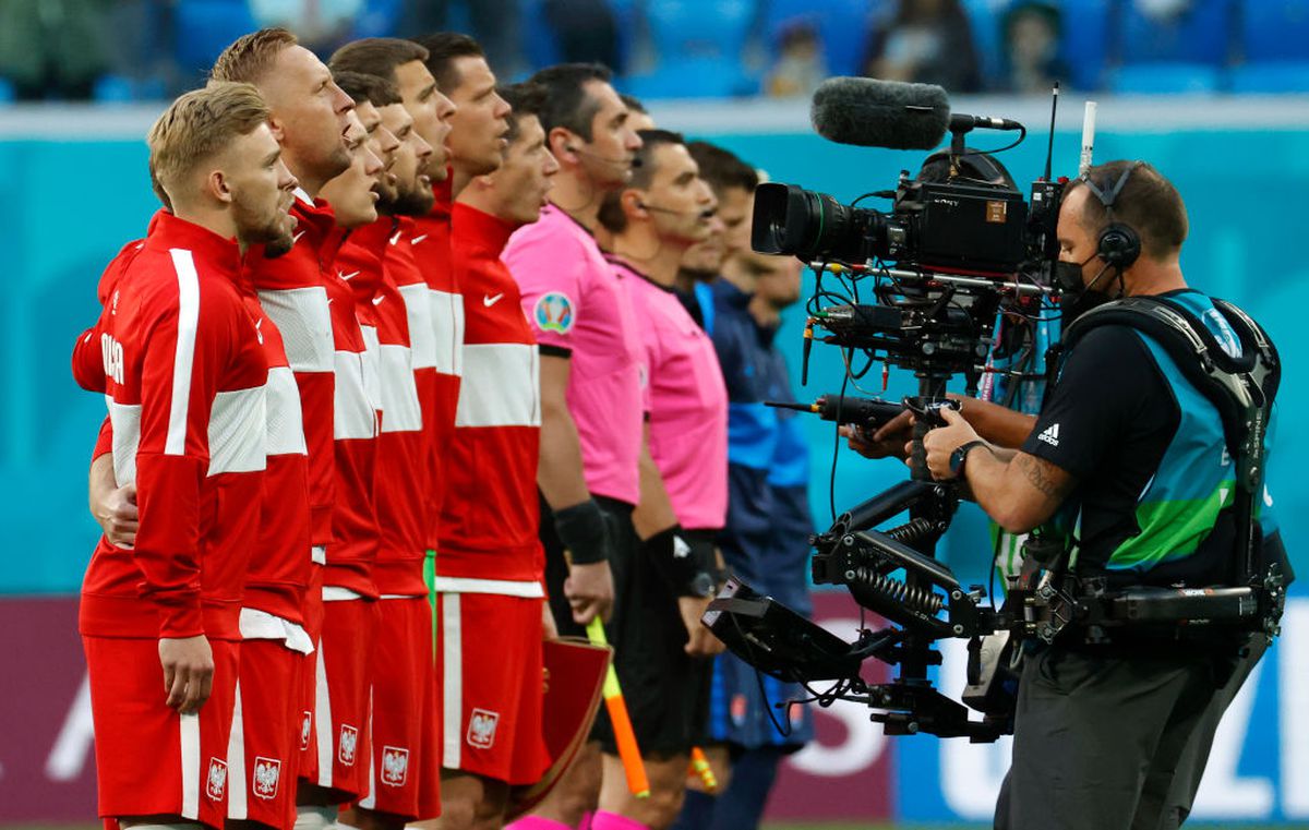 Un fost jucător român, aproape să fie detronat la Euro 2020! Deține recordul de 37 de ani