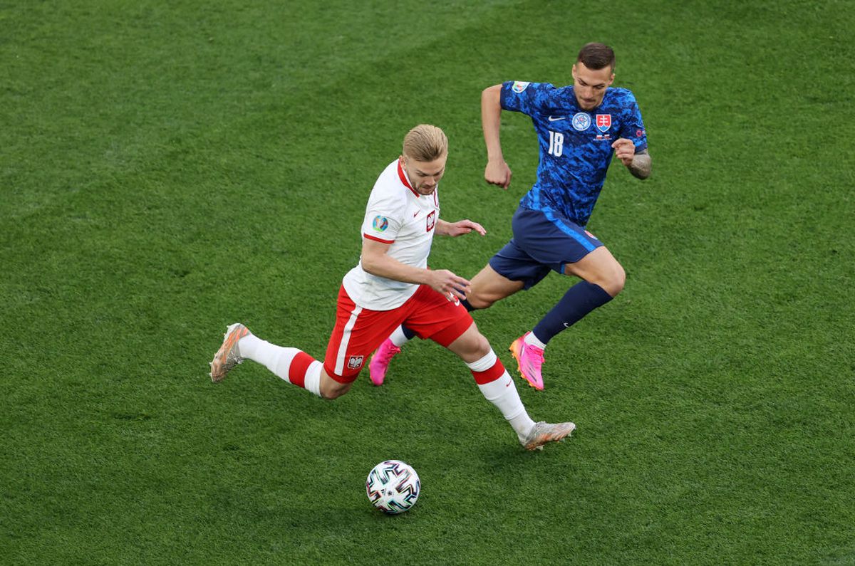 Un fost jucător român, aproape să fie detronat la Euro 2020! Deține recordul de 37 de ani