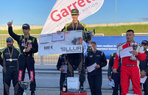 Elevul și-a învins profesorul » Victorie-surpriză în Campionatul Național de Drift