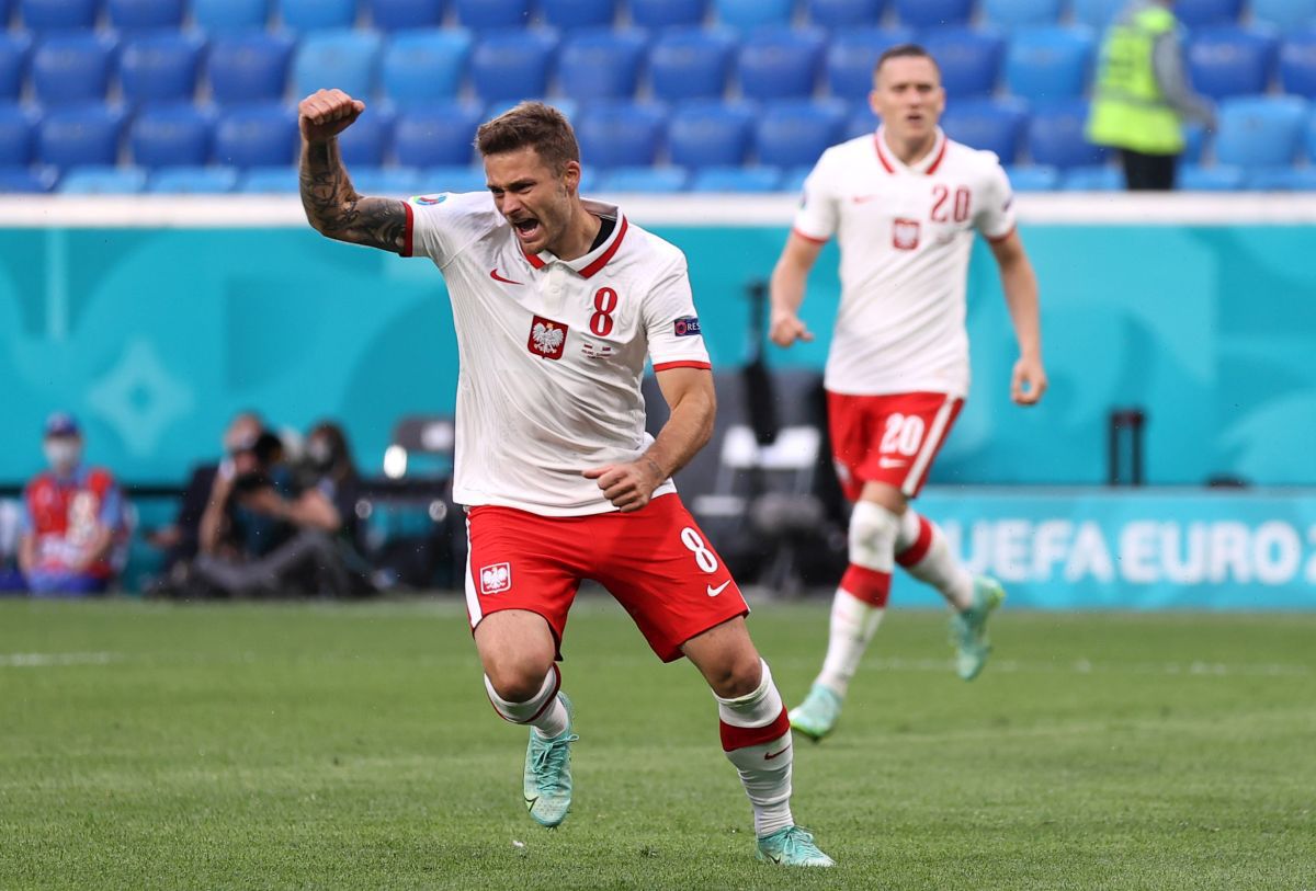 Un fost jucător român, aproape să fie detronat la Euro 2020! Deține recordul de 37 de ani