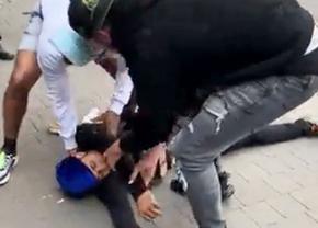 L-a lăsat lat! Fostul adversar al lui Tyson e investigat de poliție, după ce a făcut KO un scandalagiu pe străzile din Londra. Atenție, imagini dure!