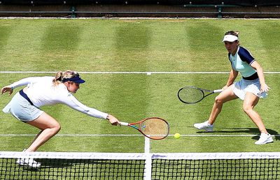 Perechea Halep / Vekic, eliminată în primul tur la Birmingham. 6 mingi de set ratate
