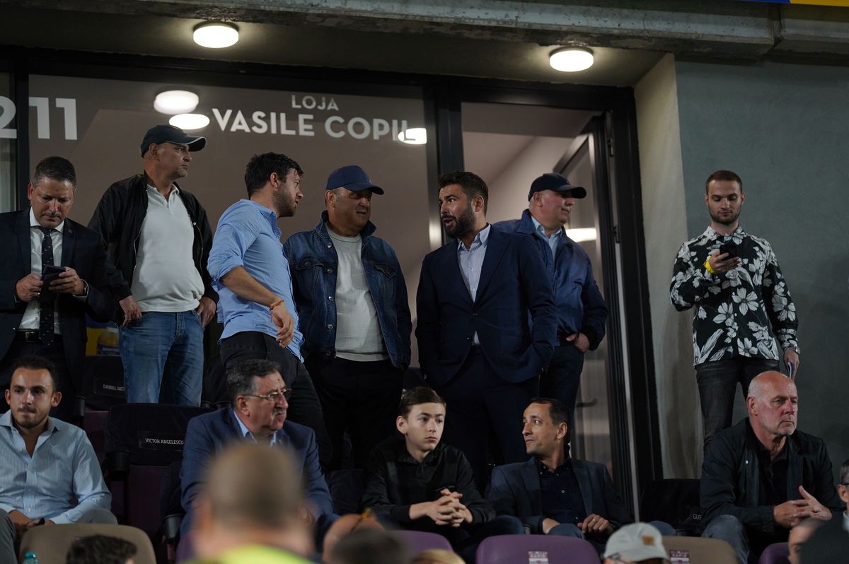 „Tricolorii” lui Edi l-au trimis pe Mugosa într-o galerie selectă, alături de Haaland, Lewandowski sau Ferenc Puskas