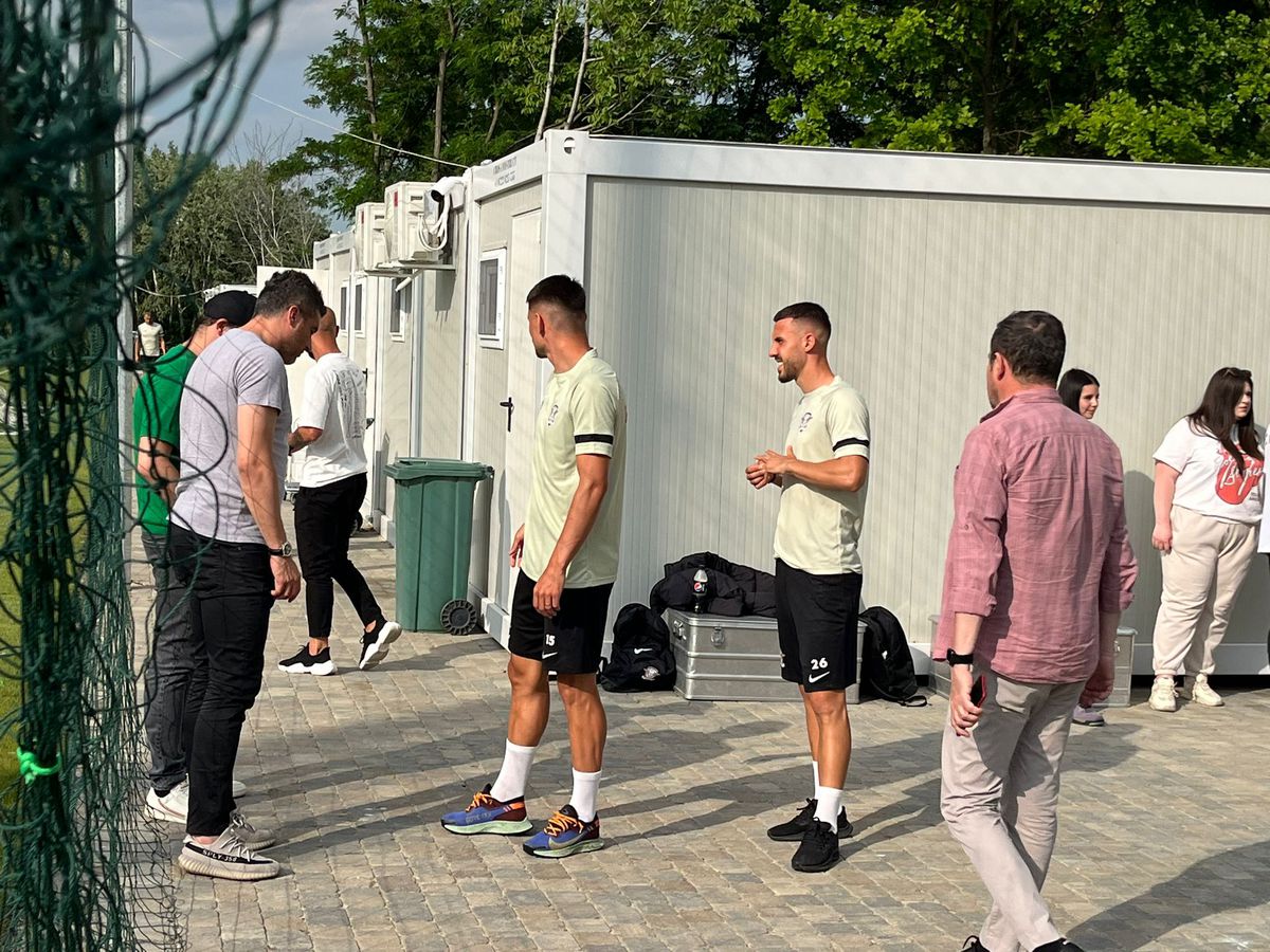 Rapid s-a reunit la baza Constructorul