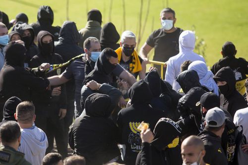 Fanii lui Beitar Ierusalim provoacă haos în Israel // Foto: Getty Images