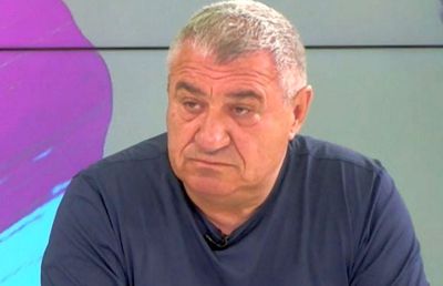 Victor Becali nu e dat pe spate de venirea lui Alexandru Băluță la FCSB: „Nu e un jucător care salvează o formație”